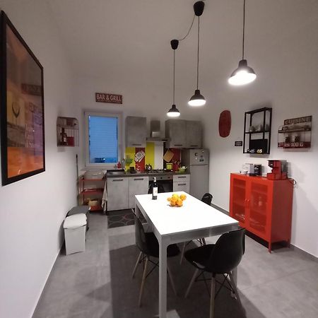 Lo Scorcio Della Neapolis Accogliente Appartamento Pressi Parco Neapolis Szirakúza Kültér fotó