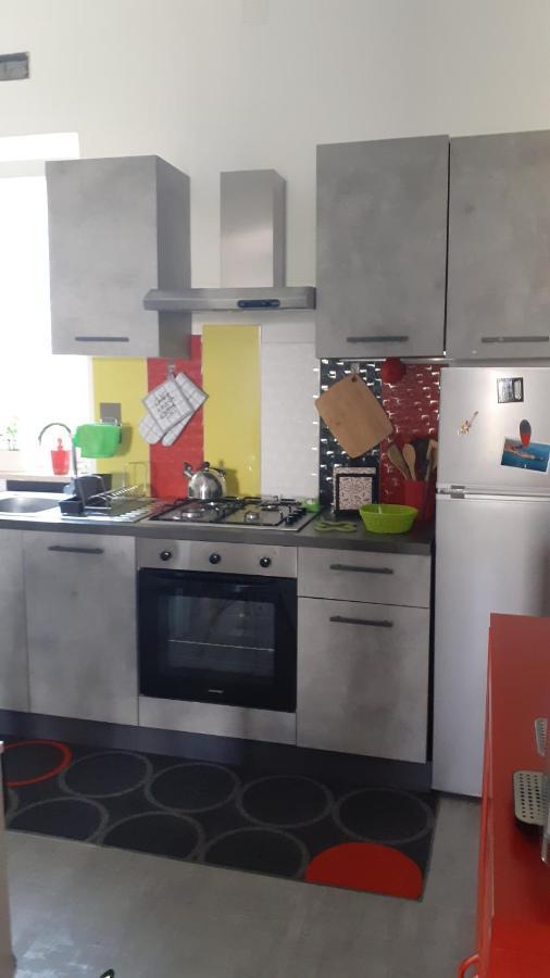 Lo Scorcio Della Neapolis Accogliente Appartamento Pressi Parco Neapolis Szirakúza Kültér fotó